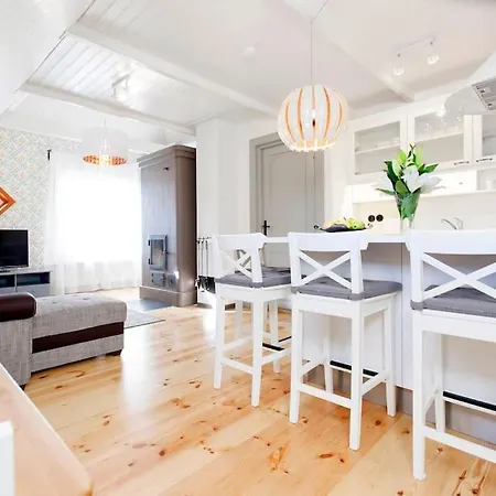 Oesel - Great For Couples, Friends And Families