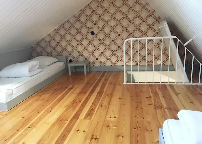 Oesel - Great For Couples, Friends And Families