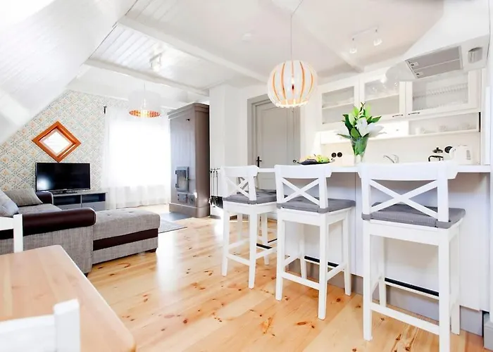 Oesel - Great For Couples, Friends And Families